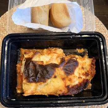 Cucina Basilico - Lasagna & bread - Italian Near Me - San Diego, California