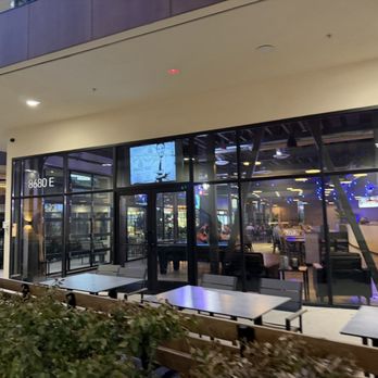 Evolve Brewing by Aces & Ales - Beer Bar Near Me - Las Vegas, Nevada Evolve Brewing by Aces & Ales - Beer Bar Near Me - Las Vegas, Nevada