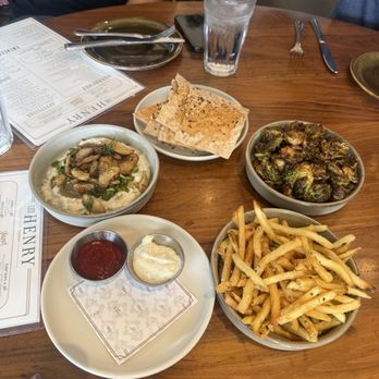 The Henry - Appetizers: Parmesan Truffle Fries, Umami Brussels Sprouts and Artichoke & Ricotta Dip - Coffee & Tea Near Me - Coronado, California