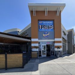 Royal Kebabs & Gyros - Storefront with outdoor patio