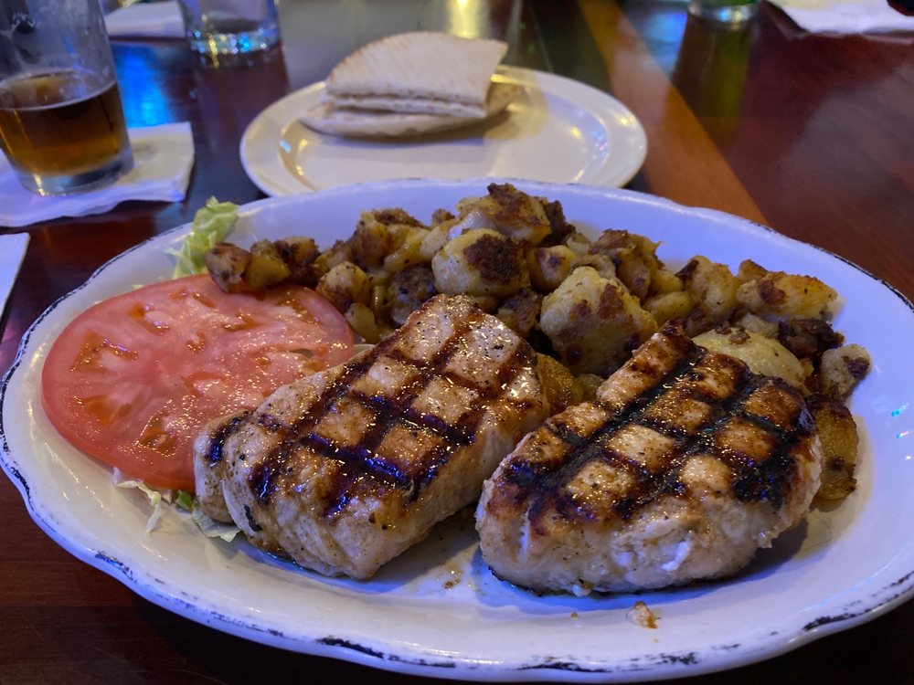 Social spots from Tickets Pub & Eatery