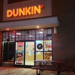Dunkin' - 7:12am got that early morning coffee you need