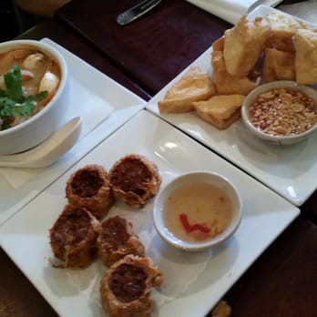 Ayada Thai - Thai Near Me - Elmhurst, New York