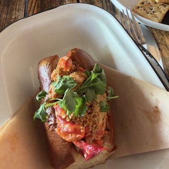 Playa Provisions - Lobster Roll - New American Near Me - Los Angeles, California Playa Provisions - Lobster Roll - New American Near Me - Los Angeles, California