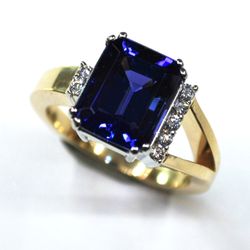 Bella Design Jewelers