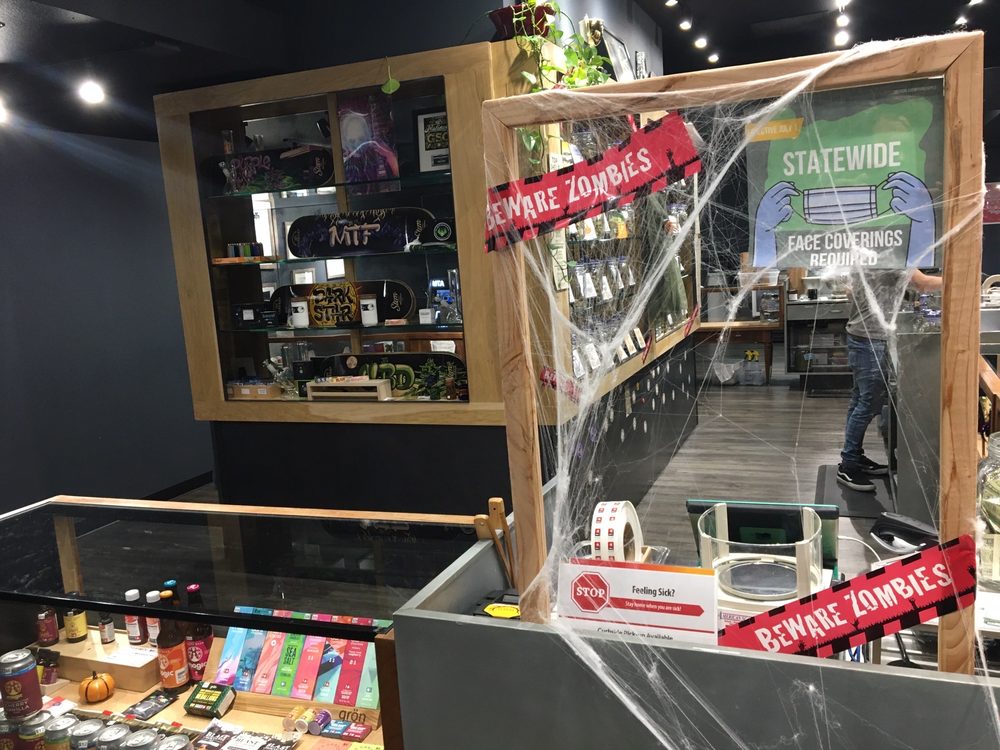 TJ’S ON WILLAMETTE Updated October 2024 16 Photos & 12 Reviews