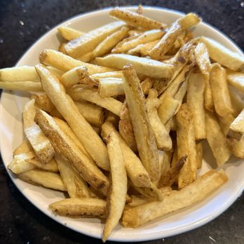 Chicken N Pickle - American Near Me - Overland Park, Kansas Chicken N Pickle - American Near Me - Overland Park, Kansas