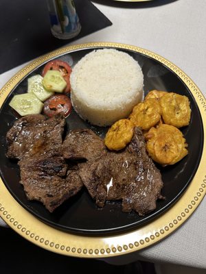 90 Millas Cuban Bar & Restaurant by null