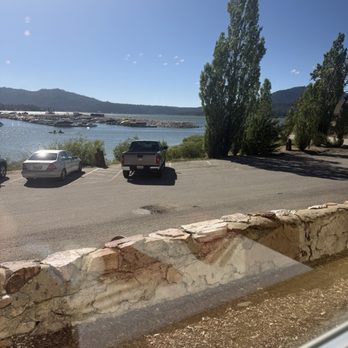 The Pines Lakefront - American Near Me - Big Bear Lake, California