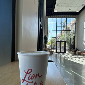 Lion and Lamb Coffee Roasters - Banana Fosters Latte - Coffee Roasteries Near Me - Fullerton, California Lion and Lamb Coffee Roasters - Banana Fosters Latte - Coffee Roasteries Near Me - Fullerton, California