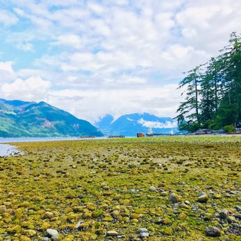 Porteau Cove Provincial Park - Mountains, trees, and beaches - Parks Near Me - Squamish, British Columbia Porteau Cove Provincial Park - Mountains, trees, and beaches - Parks Near Me - Squamish, British Columbia