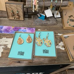 Revival Art House - Love these earrings!
