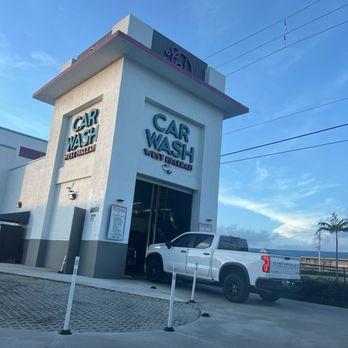 El Car Wash - Car Wash Near Me - Hialeah, Florida