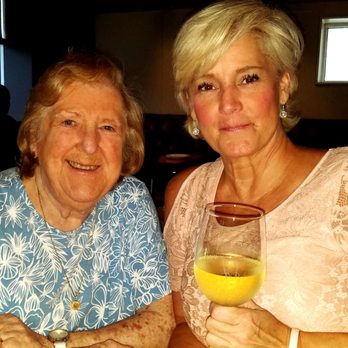 BB's - Kim Crawford came to visit  my mother-in-law and myself while at BB's - New American Near Me - Jacksonville, Florida