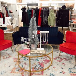 SoCo Hernando - Sitting area inside store