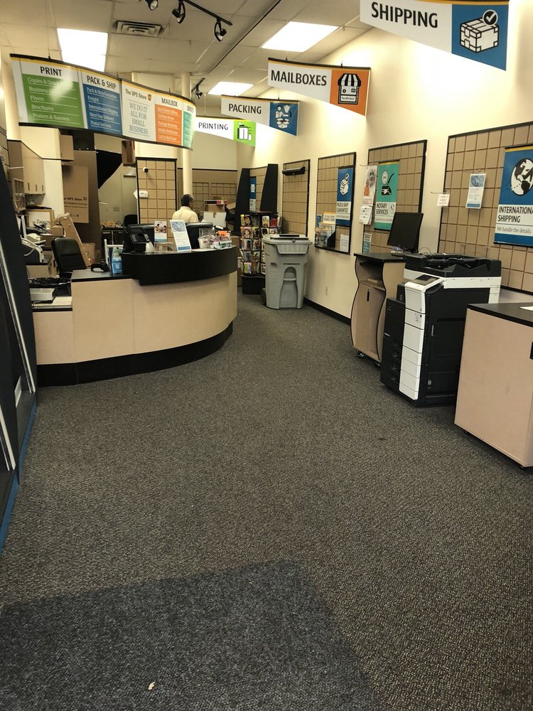 THE UPS STORE 10 Photos & 15 Reviews Shipping Centers 235 Main St
