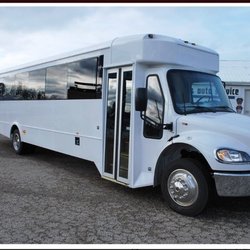 East End Wine Tasting Tours