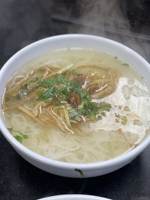 Tu Thanh by null