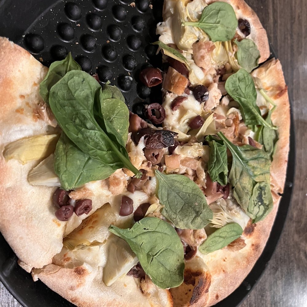 Red Rock Brewery - Alfredo Pizza - American Near Me - Park City, Utah Red Rock Brewery - Alfredo Pizza - American Near Me - Park City, Utah