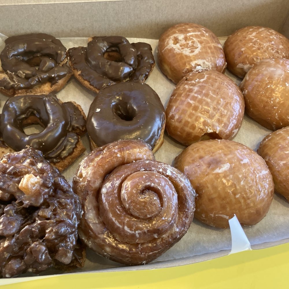 Honey Donuts - Some old-fashioned, and some raspberry filled donuts, and they gave me a couple of extra donuts on the left side - Donuts Near Me - Santee, California