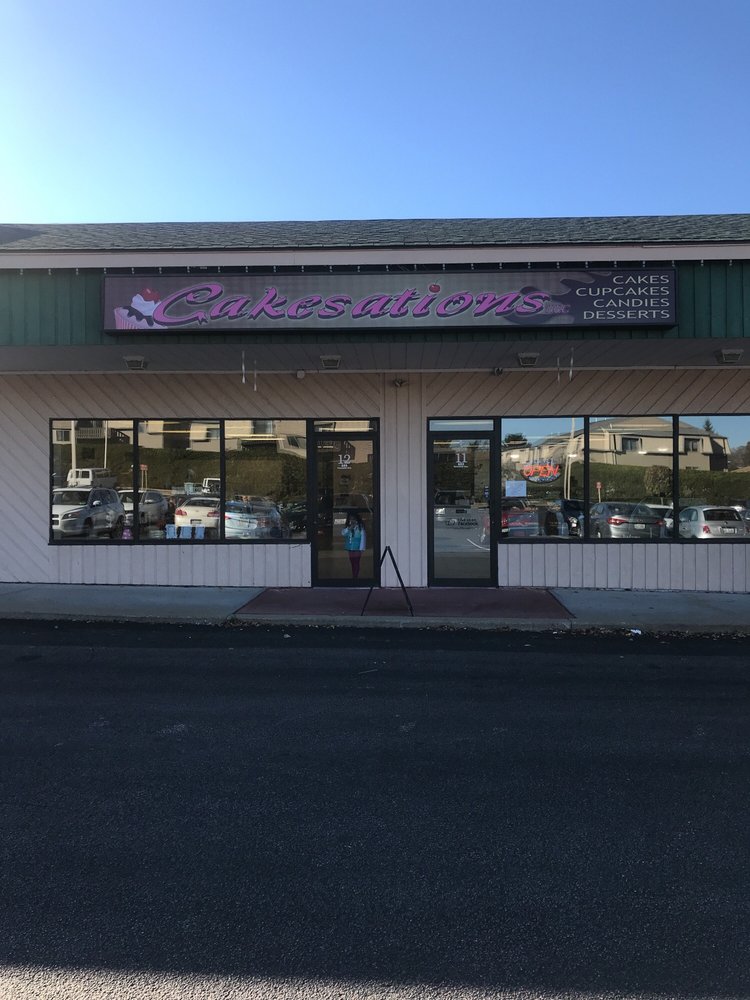 CAKESATIONS 289 Cowesett Ave, West Warwick, Rhode Island Cupcakes