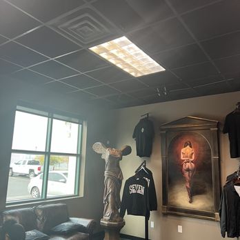 Seven Tattoo Studio - Lobby - Tattoo Near Me - Las Vegas, Nevada Seven Tattoo Studio - Lobby - Tattoo Near Me - Las Vegas, Nevada