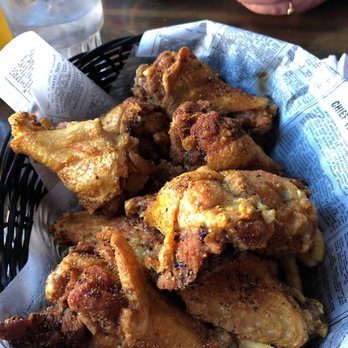Drink Wisconsinbly Pub - Wings of goodness - Pubs Near Me - Milwaukee, Wisconsin