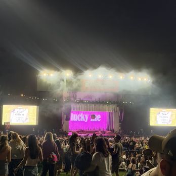 Toyota Amphitheatre - After Hilary Duff concert - Music Venues Near Me - Wheatland, California Toyota Amphitheatre - After Hilary Duff concert - Music Venues Near Me - Wheatland, California