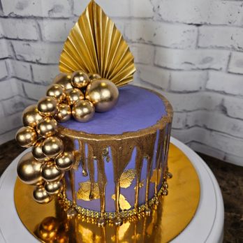 Custom Cakes By Liz - Custom Cakes Near Me - Spring, Texas