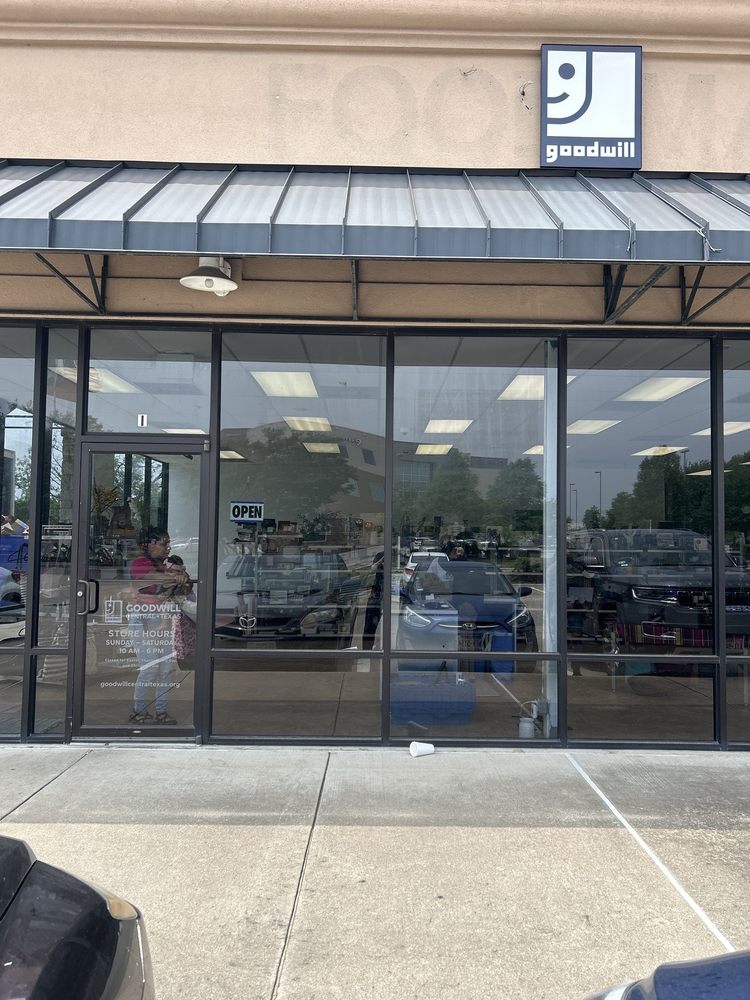 GOODWILL CENTRAL TEXAS SHADOW GLEN Updated May 2024 14001 Shadow