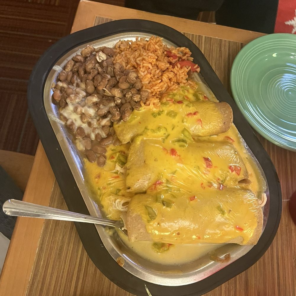Tomasita's - Trio Enchiladas - New Mexican Cuisine Near Me - Santa Fe, New Mexico Tomasita's - Trio Enchiladas - New Mexican Cuisine Near Me - Santa Fe, New Mexico