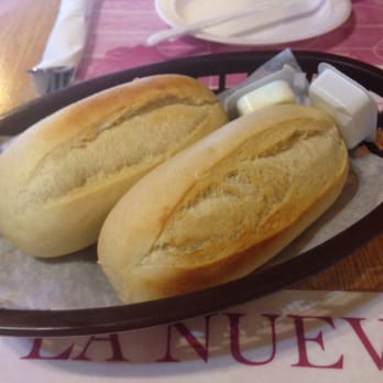 La Nueva Argentina - Warm bread at the beginning. - Latin American Near Me - Miami, Florida La Nueva Argentina - Warm bread at the beginning. - Latin American Near Me - Miami, Florida