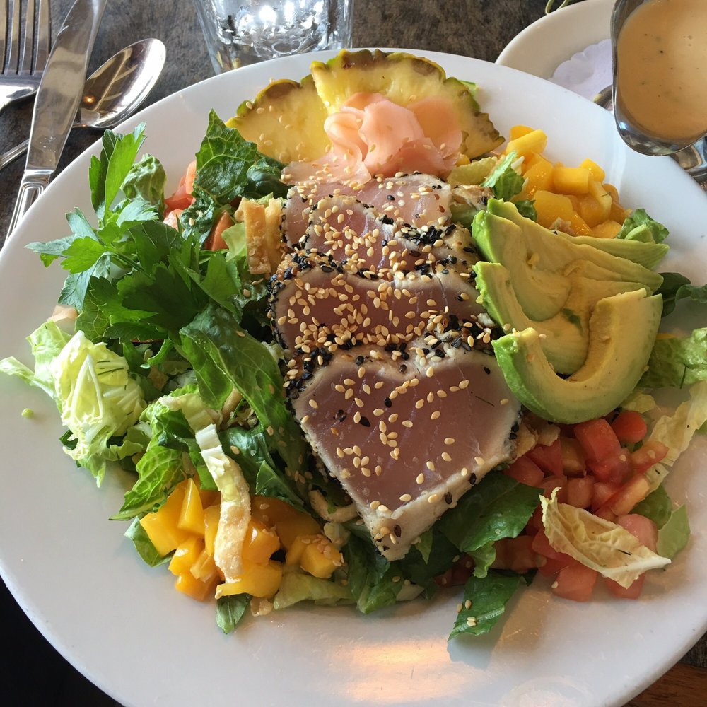 Chinook's - Ahi tuna salad (requested from off menu!) 8.10.17 - Seafood Near Me - Seattle, Washington Chinook's - Ahi tuna salad (requested from off menu!) 8.10.17 - Seafood Near Me - Seattle, Washington