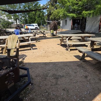 11 Below Brewing Company - Outside seating - Breweries Near Me - Spring, Texas 11 Below Brewing Company - Outside seating - Breweries Near Me - Spring, Texas