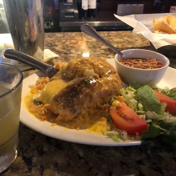 Dos Salsas - Georgetown - Stuffed pechuga - Mexican Near Me - Georgetown, Texas Dos Salsas - Georgetown - Stuffed pechuga - Mexican Near Me - Georgetown, Texas
