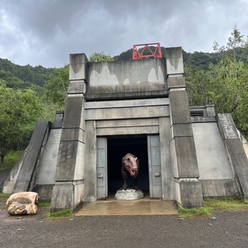 Kualoa Ranch - Tours Near Me - Kaneohe, Hawaii Kualoa Ranch - Tours Near Me - Kaneohe, Hawaii
