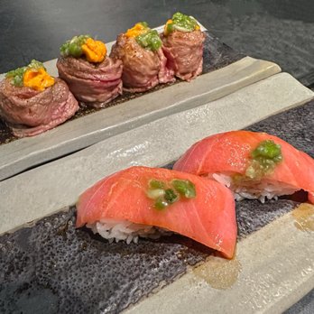 Chubby Cattle - Wagyu Uni Nigiri and Ootoro Nigiri (?) - Barbeque Near Me - Monterey Park, California Chubby Cattle - Wagyu Uni Nigiri and Ootoro Nigiri (?) - Barbeque Near Me - Monterey Park, California