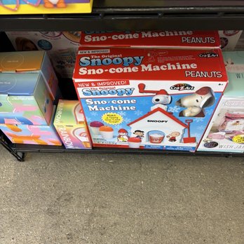 Toys R Us - Toy Stores Near Me - Branson, Missouri