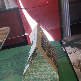 Wingstop - Chicken Wings Near Me - Simi Valley, California