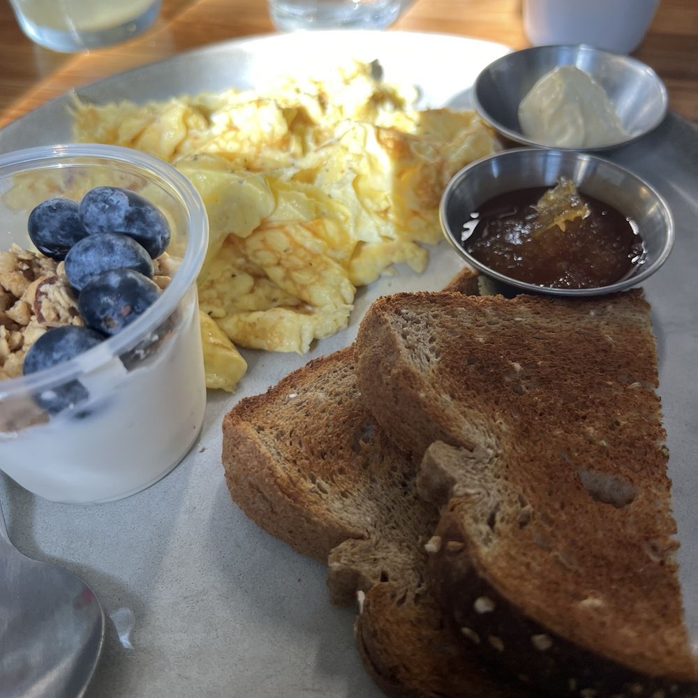 Hatch Bakery And Cafe - Simple yet delicious breakfast - Bakeries Near Me - Bulverde, Texas