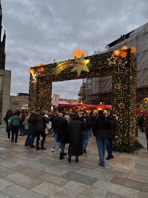 Christmas market at Cologne Cathedral by null