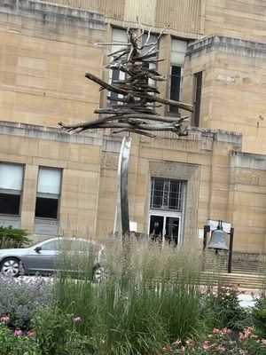 Lucky Well Irish Pub & Eatery by null