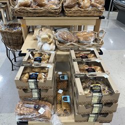 Kroger Food and Pharmacy - Croissants!!