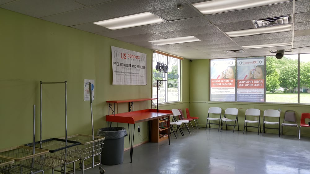 BIG BEN CLEANERS OLIVE STREET LAUNDRY Updated September 2024 10 Photos 1240 W Olive St