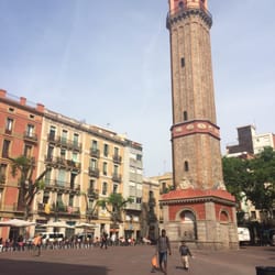 Barri de Gràcia - Plaça de la Vila (o del rellotge)