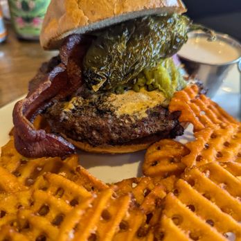 Crave Kitchen and Bar - Bomber Burger - New American Near Me - El Paso, Texas Crave Kitchen and Bar - Bomber Burger - New American Near Me - El Paso, Texas