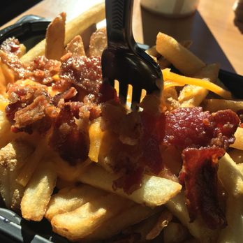 Wendy's - Burgers Near Me - Irvine, California