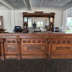 Red Circle Inn - Bar donated by Pabst.