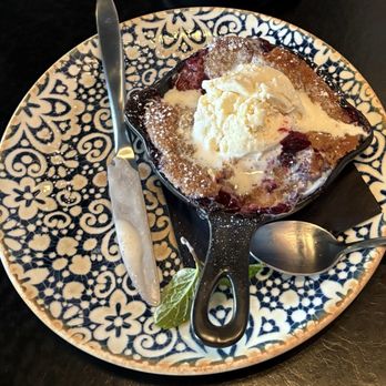 The 908 - Warm berry cobbler with vanilla ice cream. Delicious. - New American Near Me - Long Beach, California The 908 - Warm berry cobbler with vanilla ice cream. Delicious. - New American Near Me - Long Beach, California