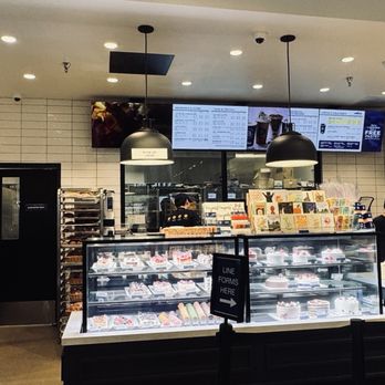 Paris Baguette - Coffee & Tea Near Me - San Diego, California Paris Baguette - Coffee & Tea Near Me - San Diego, California
